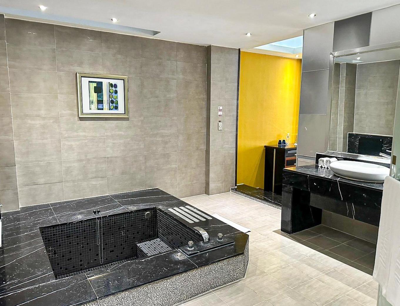 All-Ur Boutique Motel-Jhu Shan Branch Zhushan Exteriér fotografie