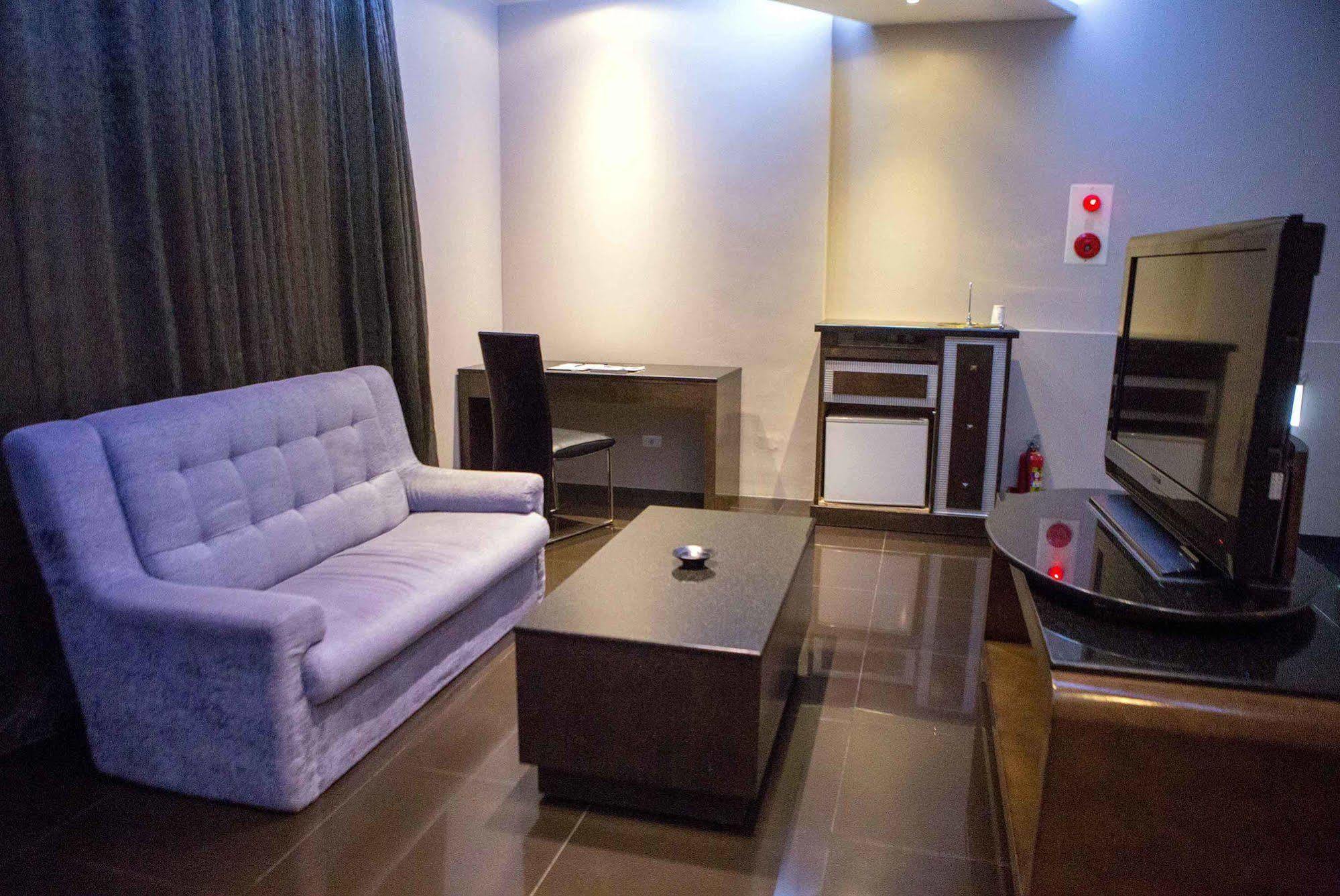All-Ur Boutique Motel-Jhu Shan Branch Zhushan Exteriér fotografie