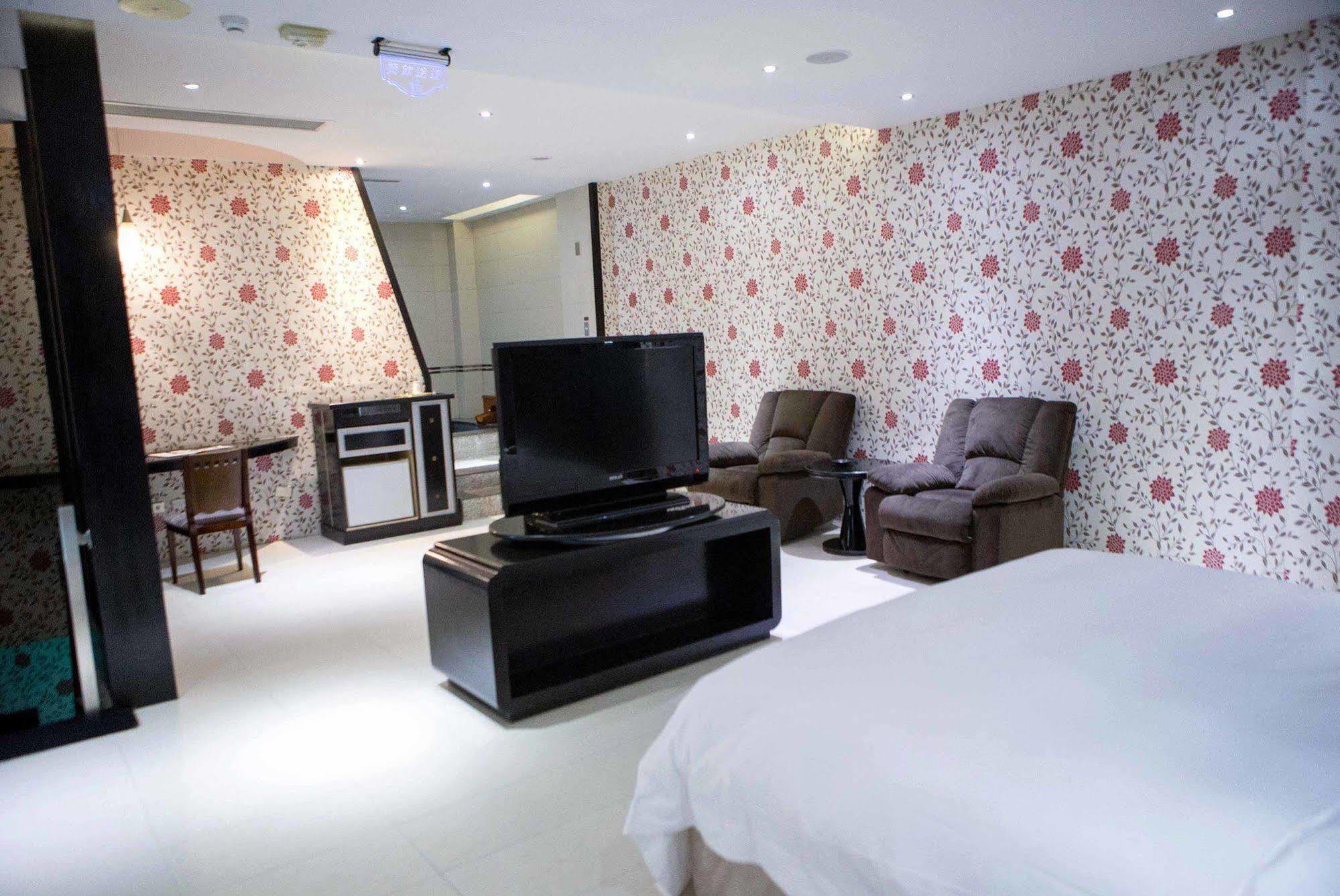 All-Ur Boutique Motel-Jhu Shan Branch Zhushan Exteriér fotografie